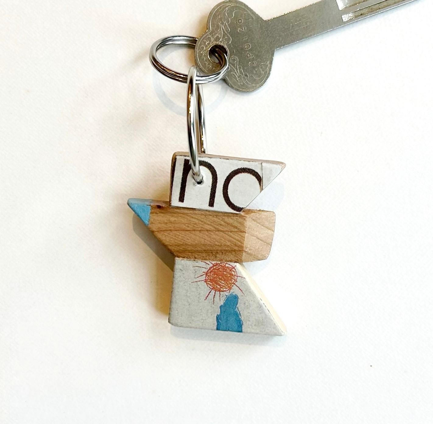 廃材から生まれるキーチェーン/キーホルダー『frafig keychain-bird-』